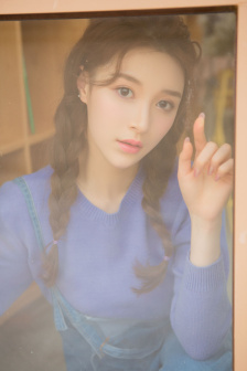 明星专题：李倩妮